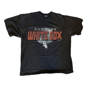 Men’s Vintage Chicago White Sox Dropped Shoulder T-Shirt